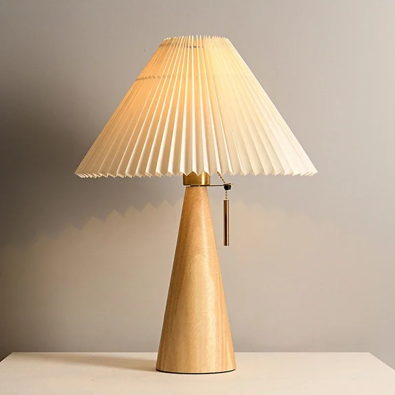 Retro Pleated Table Lamp Nordi - огляд і ціна Home Lighting And Decor